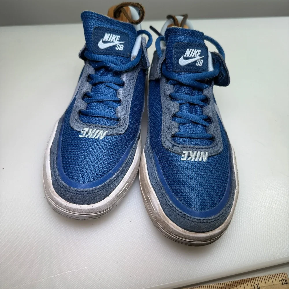 Nike‎ SB Ishod Wair Kids 4.5Y Blue Grey Skate Shoes FN4210-400 Athletic Sneakers